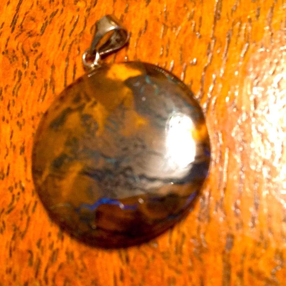 Pendant